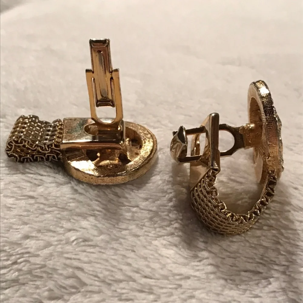 Vintage Sagittarius Men's Gold-toned Zodiac Sign Cufflinks